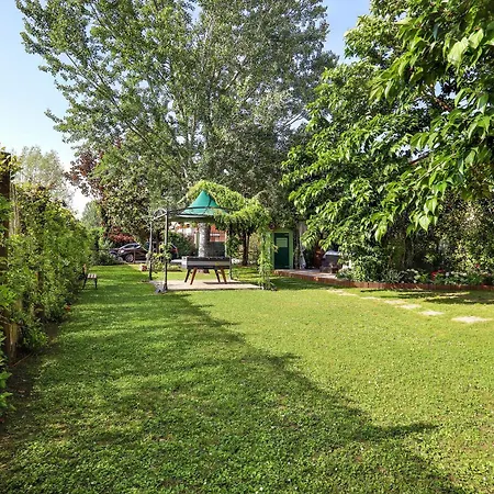 Villino Maria Teresa Villa *